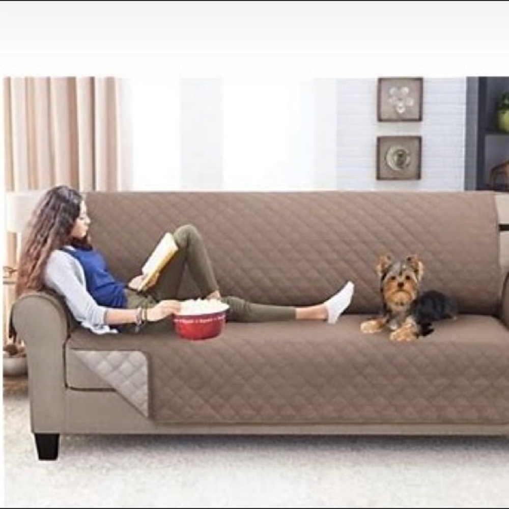 Couch Guard, Furniture Protector Reversible. 75”X110”